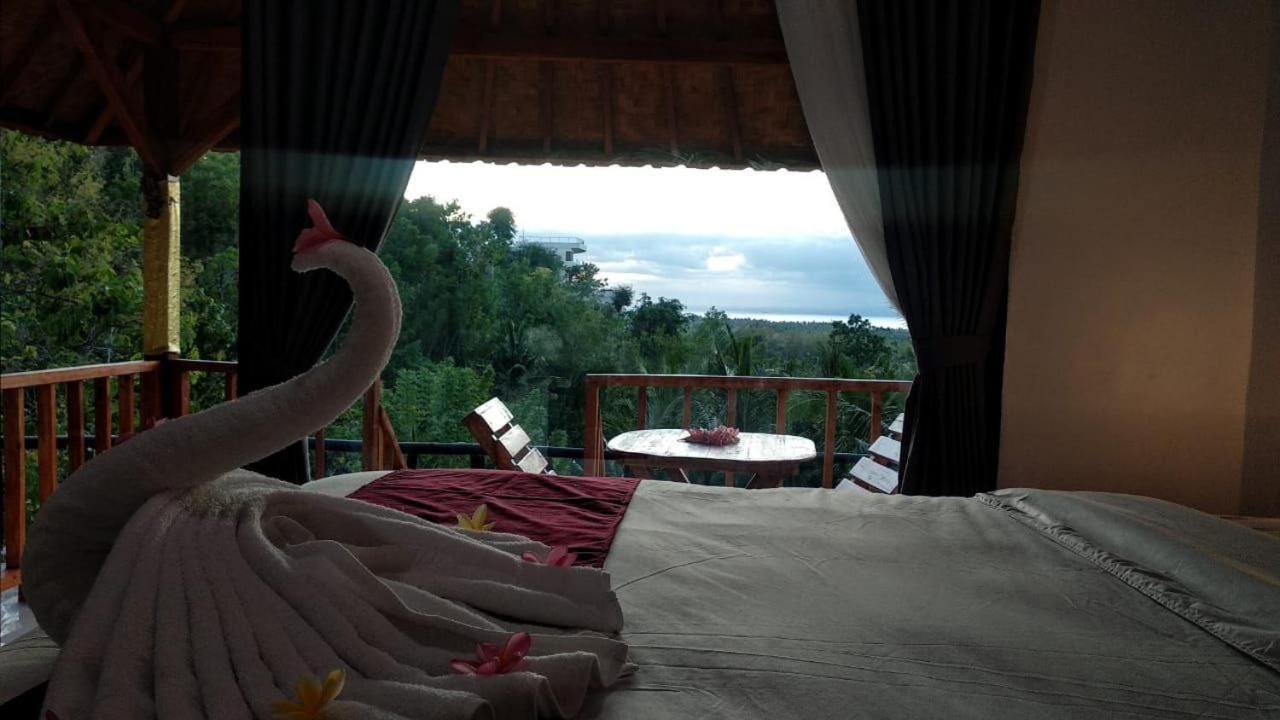 Vina Bungalow Toyapakeh Buitenkant foto