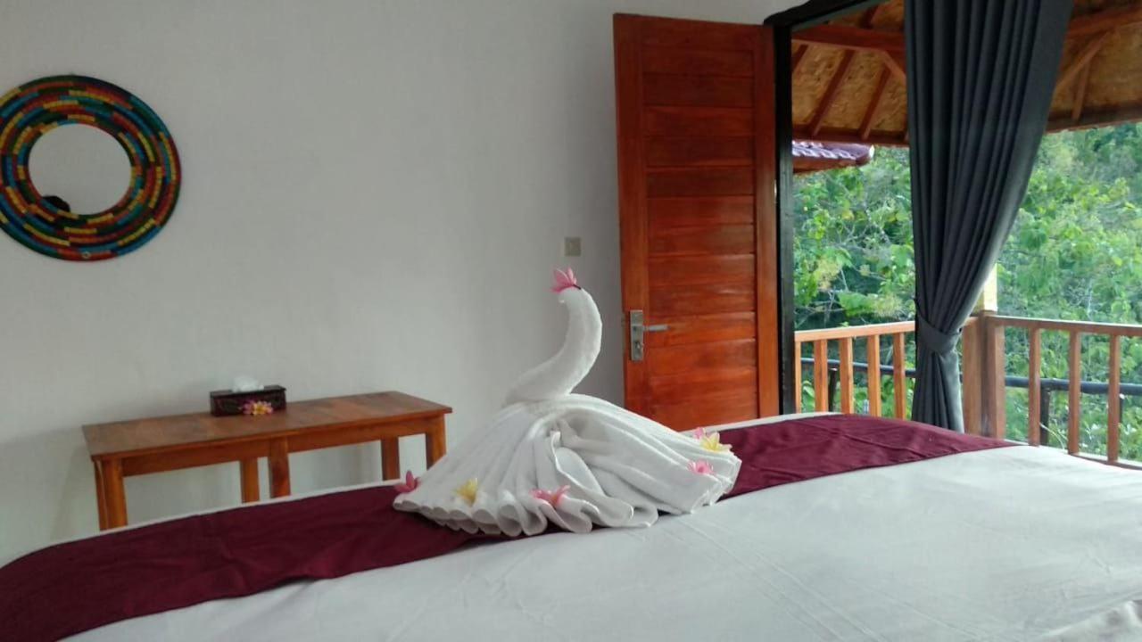 Vina Bungalow Toyapakeh Buitenkant foto